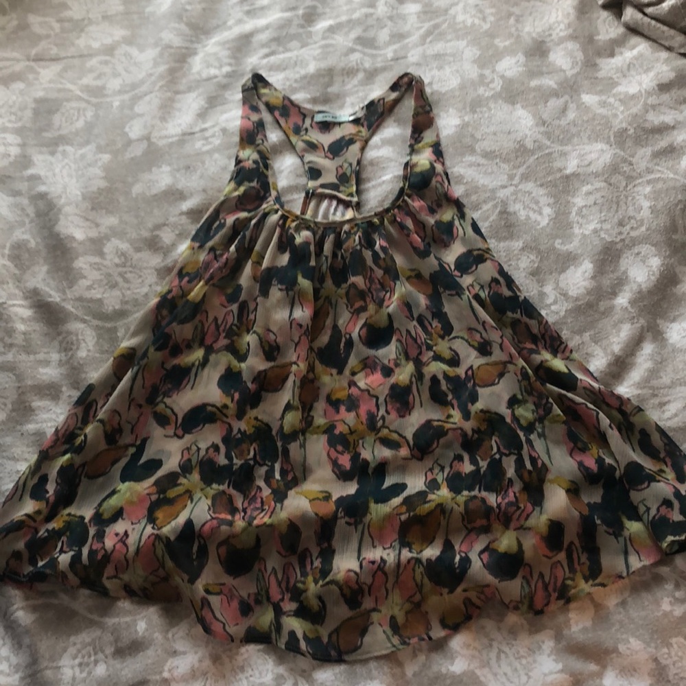 Urban outfitters Flowy floral top